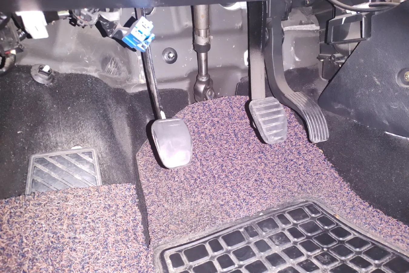 2016 DongFeng Forthing Joyear S50 1.5L 120HP L4 5MT,autocango,china used car exporter,china ev exporter,chinese used car exporter,chinese used ev exporter