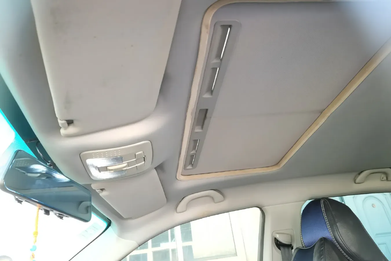 2012 Brilliance Auto V5 1.5T 136HP L4 5AT,autocango,china used car exporter,china ev exporter,chinese used car exporter,chinese used ev exporter