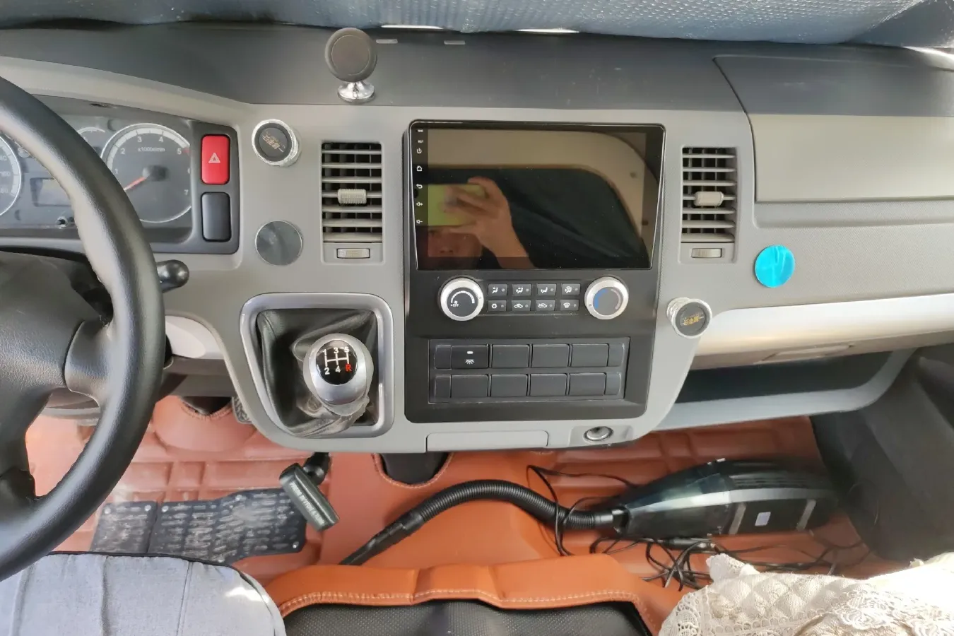 2016 Foton Scenery G7 2.0L 129HP L4 5MT,autocango,china used car exporter,china ev exporter,chinese used car exporter,chinese used ev exporter