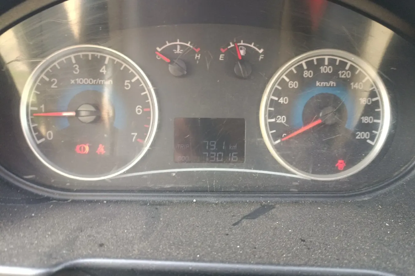 2013 DongFeng Fengon Fengon 1.5L 116HP L4 5MT,autocango,china used car exporter,china ev exporter,chinese used car exporter,chinese used ev exporter