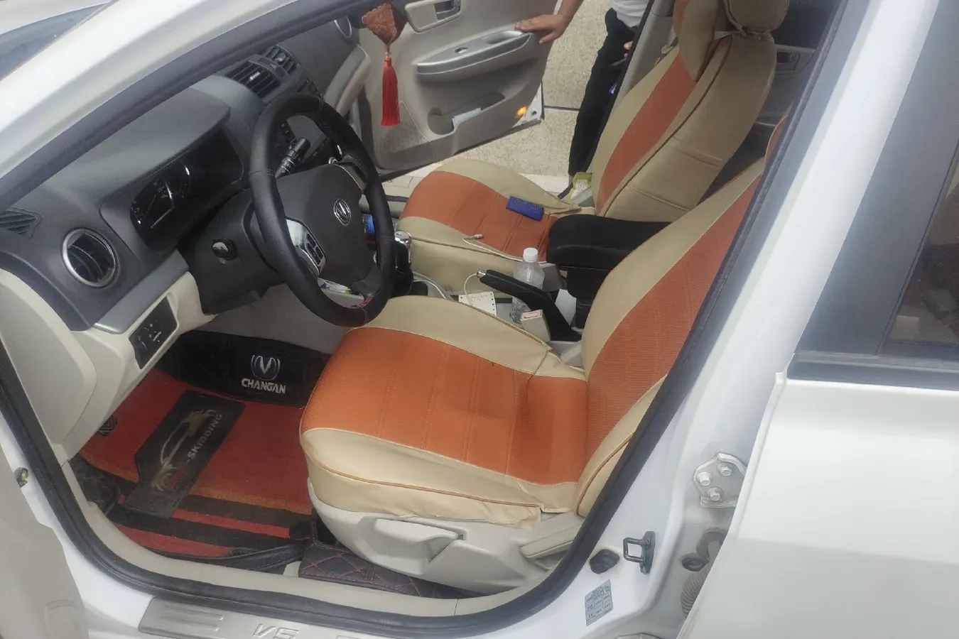 2012 ChangAn Alsvin V5 1.5L 114HP L4 5MT,autocango,china used car exporter,china ev exporter,chinese used car exporter,chinese used ev exporter