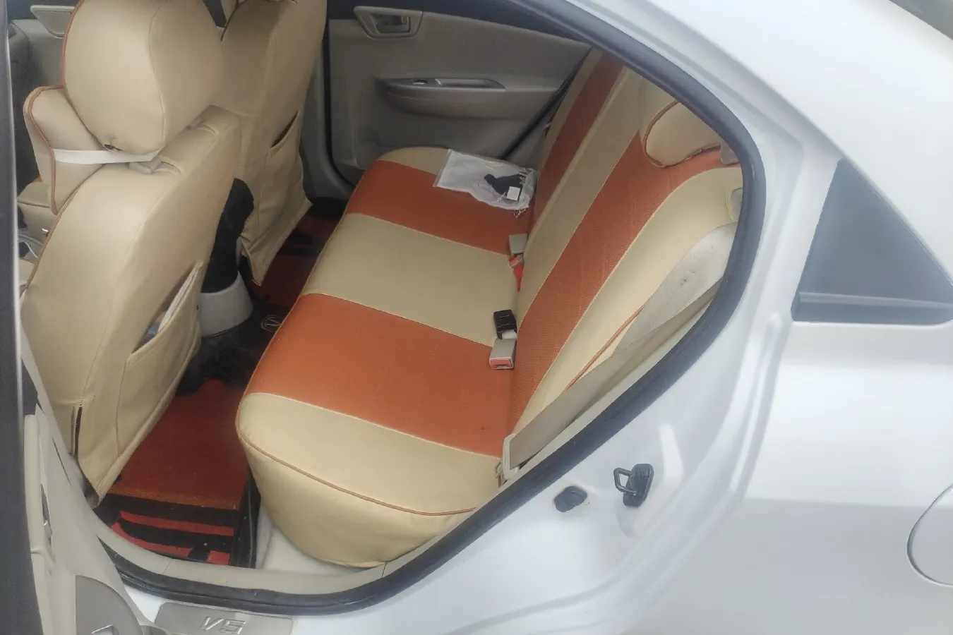 2012 ChangAn Alsvin V5 1.5L 114HP L4 5MT,autocango,china used car exporter,china ev exporter,chinese used car exporter,chinese used ev exporter