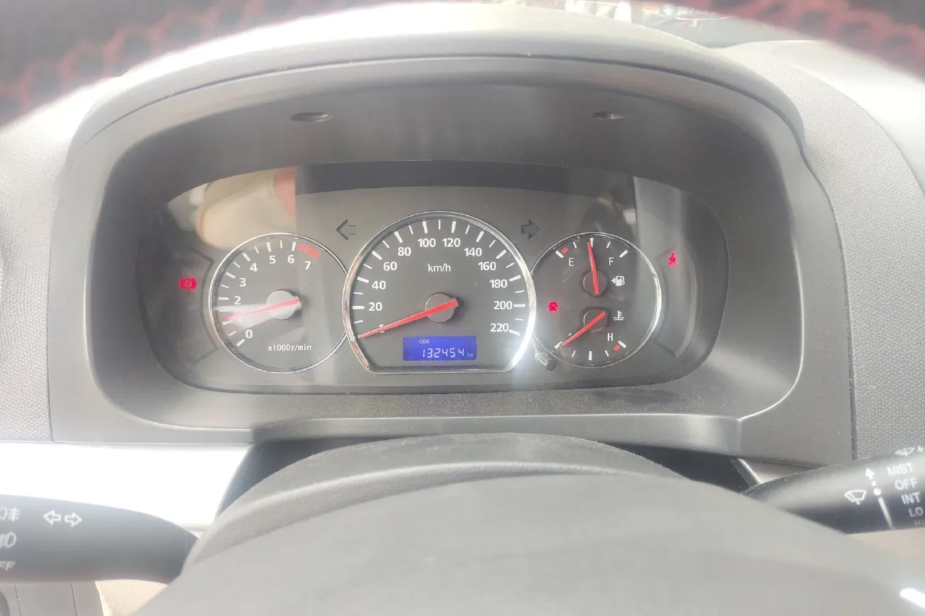 2012 ChangAn Alsvin V5 1.5L 114HP L4 5MT,autocango,china used car exporter,china ev exporter,chinese used car exporter,chinese used ev exporter