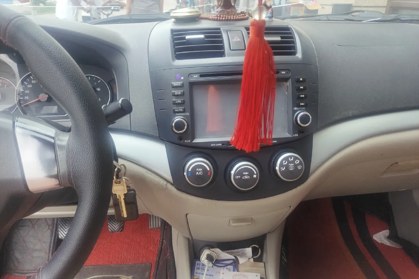 2012 ChangAn Alsvin V5 1.5L 114HP L4 5MT,autocango,china used car exporter,china ev exporter,chinese used car exporter,chinese used ev exporter