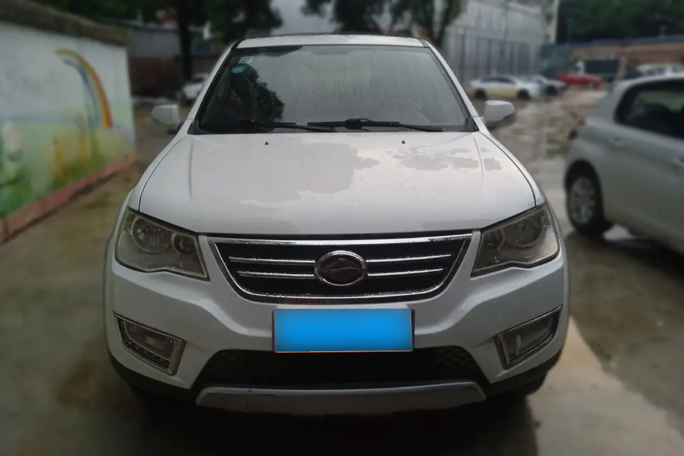 2015 Landwind X8 2.0T 190HP L4 6MT,autocango,china used car exporter,china ev exporter,chinese used car exporter,chinese used ev exporter