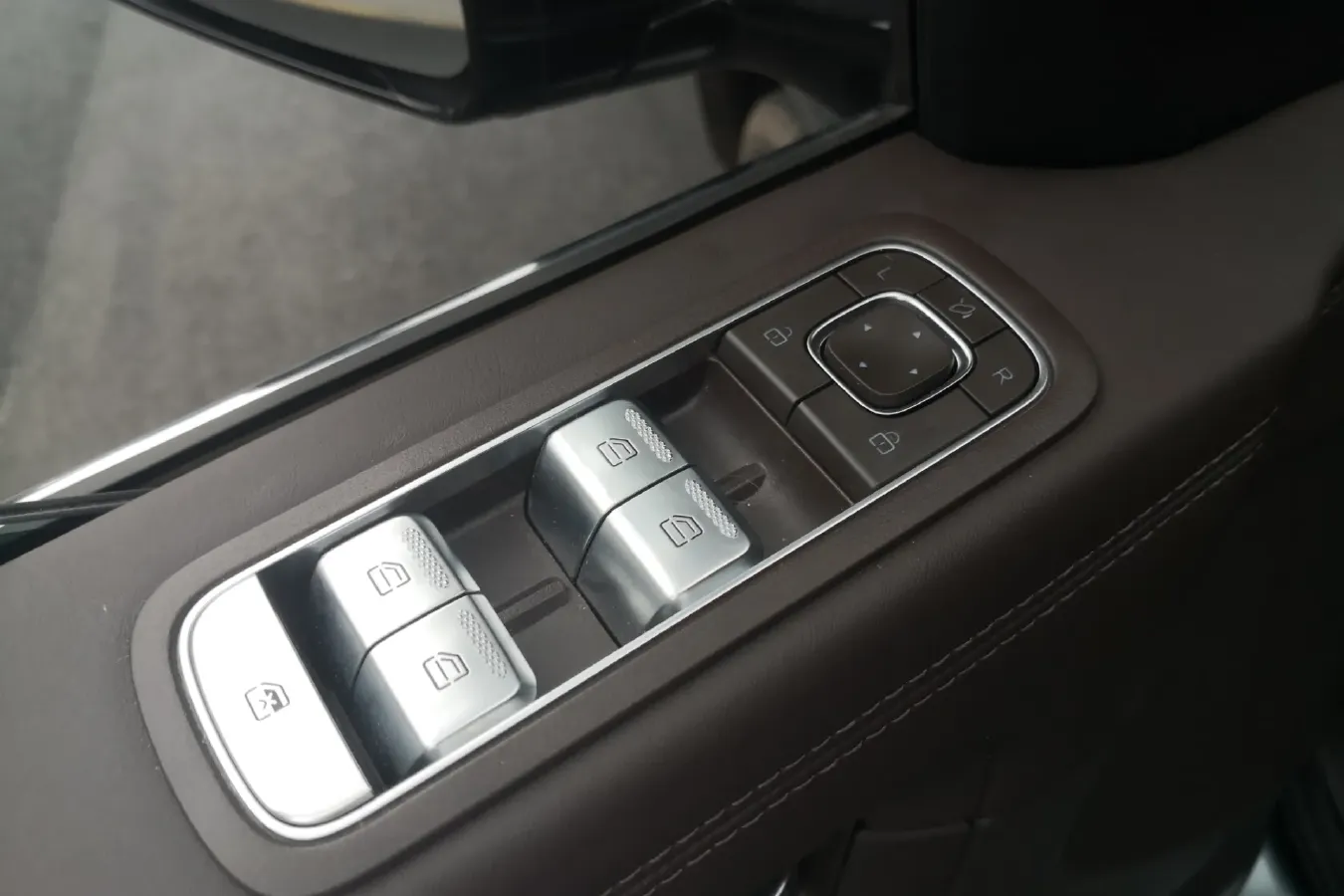 2022 BeiJing BJ60 2.0T 267HP L4 8AT,autocango,china used car exporter,china ev exporter,chinese used car exporter,chinese used ev exporter