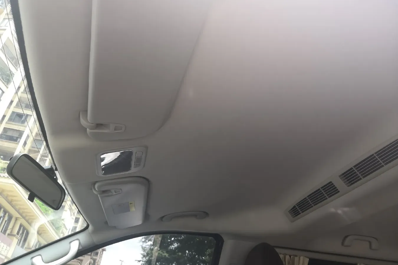 2021 DongFeng Forthing LingZhi Plus 2.0L 133HP L4 6MT,autocango,china used car exporter,china ev exporter,chinese used car exporter,chinese used ev exporter