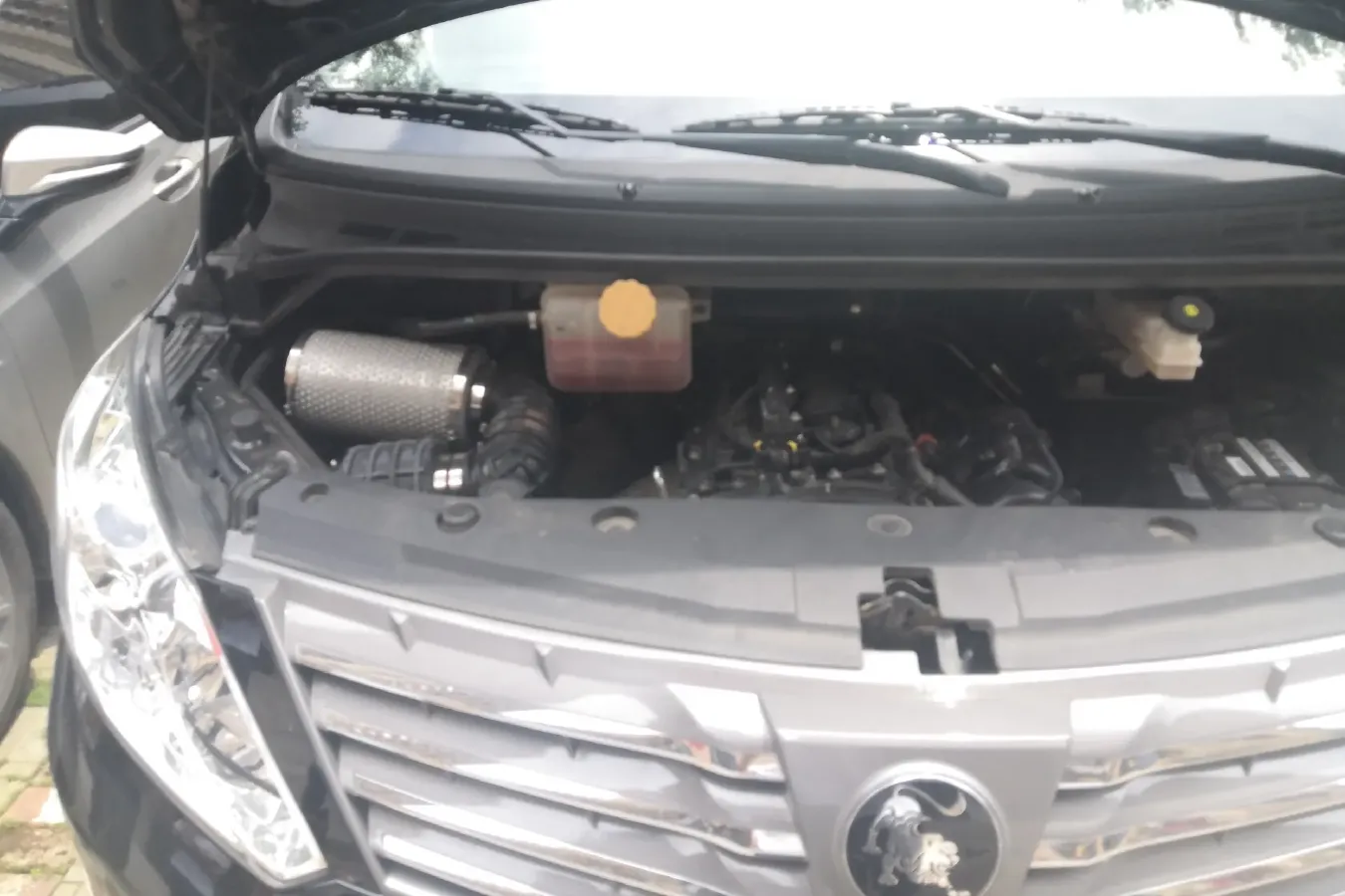 2021 DongFeng Forthing LingZhi Plus 2.0L 133HP L4 6MT,autocango,china used car exporter,china ev exporter,chinese used car exporter,chinese used ev exporter