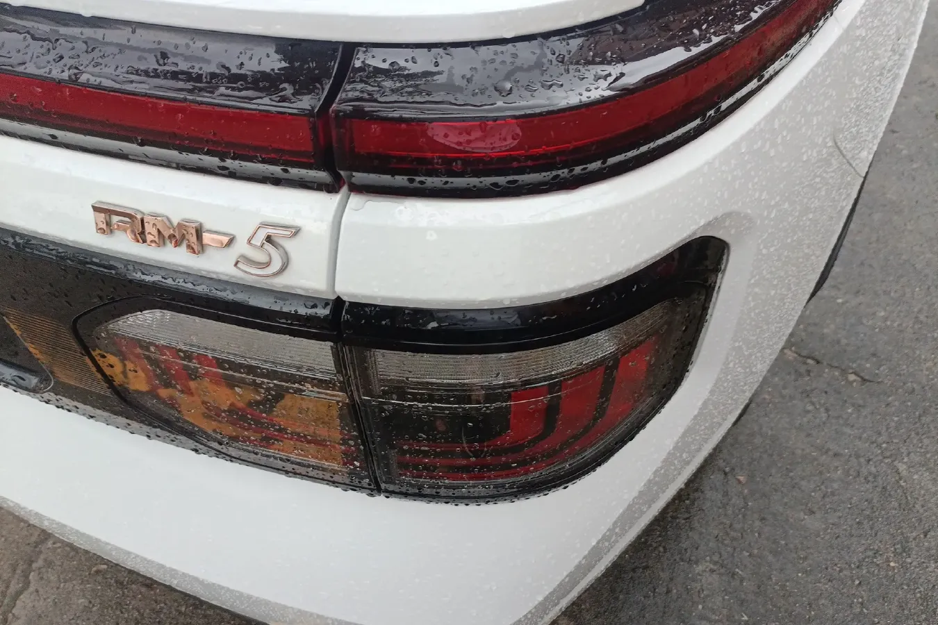 2019 BaoJun RM-5 1.5T 147HP L4 6MT,autocango,china used car exporter,china ev exporter,chinese used car exporter,chinese used ev exporter