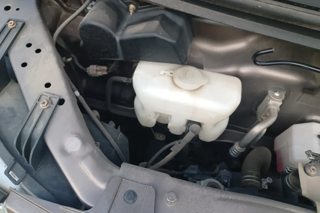 2020 ChangAn Kaicene RuiXing M60 1.5L 116HP L4 5MT,autocango,china used car exporter,china ev exporter,chinese used car exporter,chinese used ev exporter