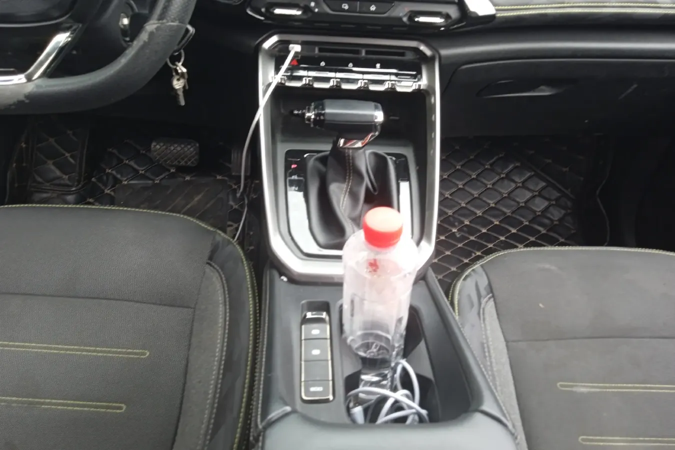 2020 BaoJun RS-3 1.5L 105HP L4 CVT,autocango,china used car exporter,china ev exporter,chinese used car exporter,chinese used ev exporter