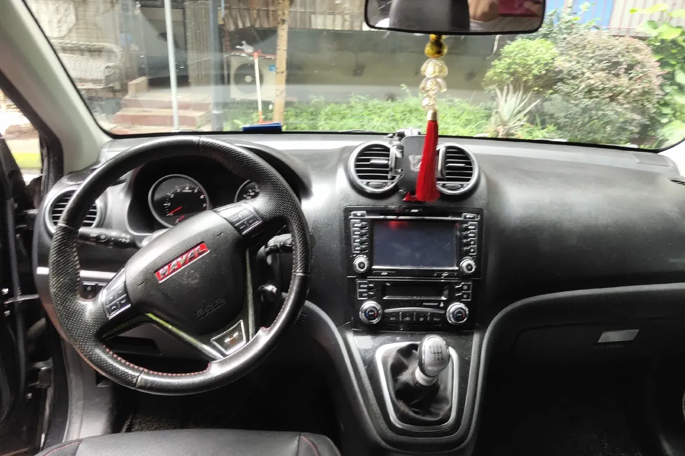 2015 Haval H6 1.5T 150HP L4 6MT,autocango,china used car exporter,china ev exporter,chinese used car exporter,chinese used ev exporter