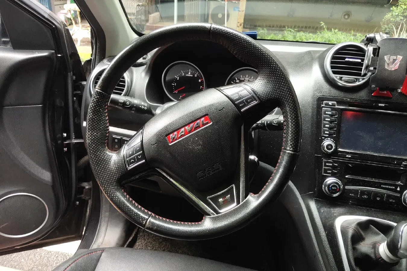 2015 Haval H6 1.5T 150HP L4 6MT,autocango,china used car exporter,china ev exporter,chinese used car exporter,chinese used ev exporter