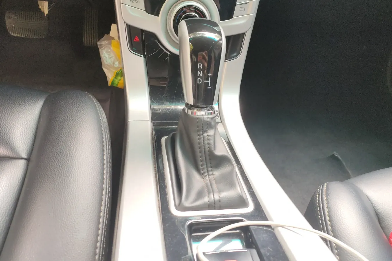 2013 Luxgen 5 1.8T 154HP L4 5AT,autocango,china used car exporter,china ev exporter,chinese used car exporter,chinese used ev exporter