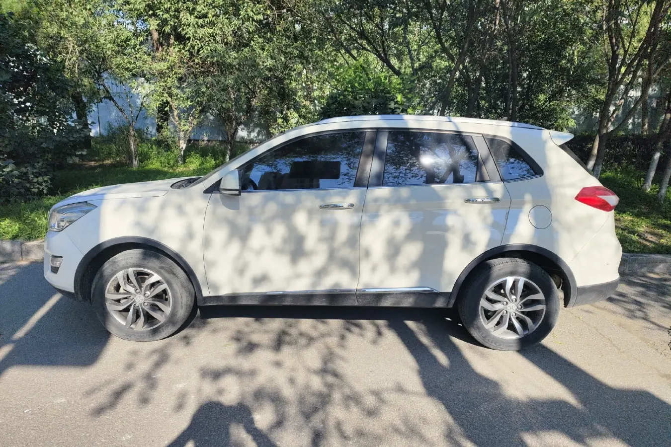 2015 BeiJing Auto Senova X65 2.0T 177HP L4 6AT,autocango,china used car exporter,china ev exporter,chinese used car exporter,chinese used ev exporter