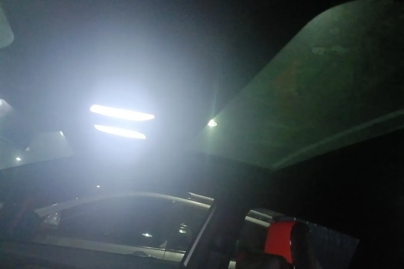 2022 ChangAn UNI-T 1.5T 188HP L4 7DCT,autocango,china used car exporter,china ev exporter,chinese used car exporter,chinese used ev exporter