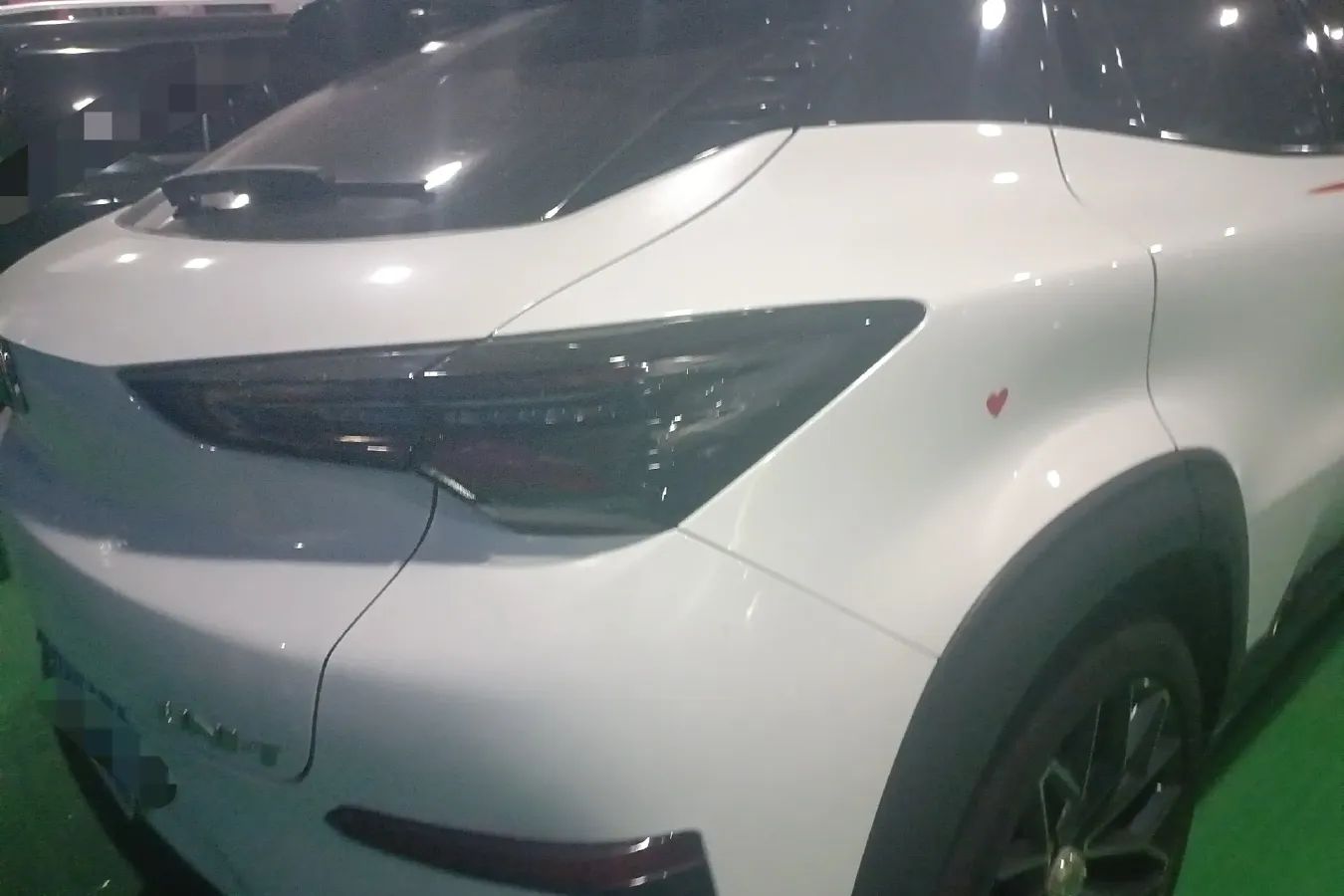 2022 ChangAn UNI-T 1.5T 188HP L4 7DCT,autocango,china used car exporter,china ev exporter,chinese used car exporter,chinese used ev exporter