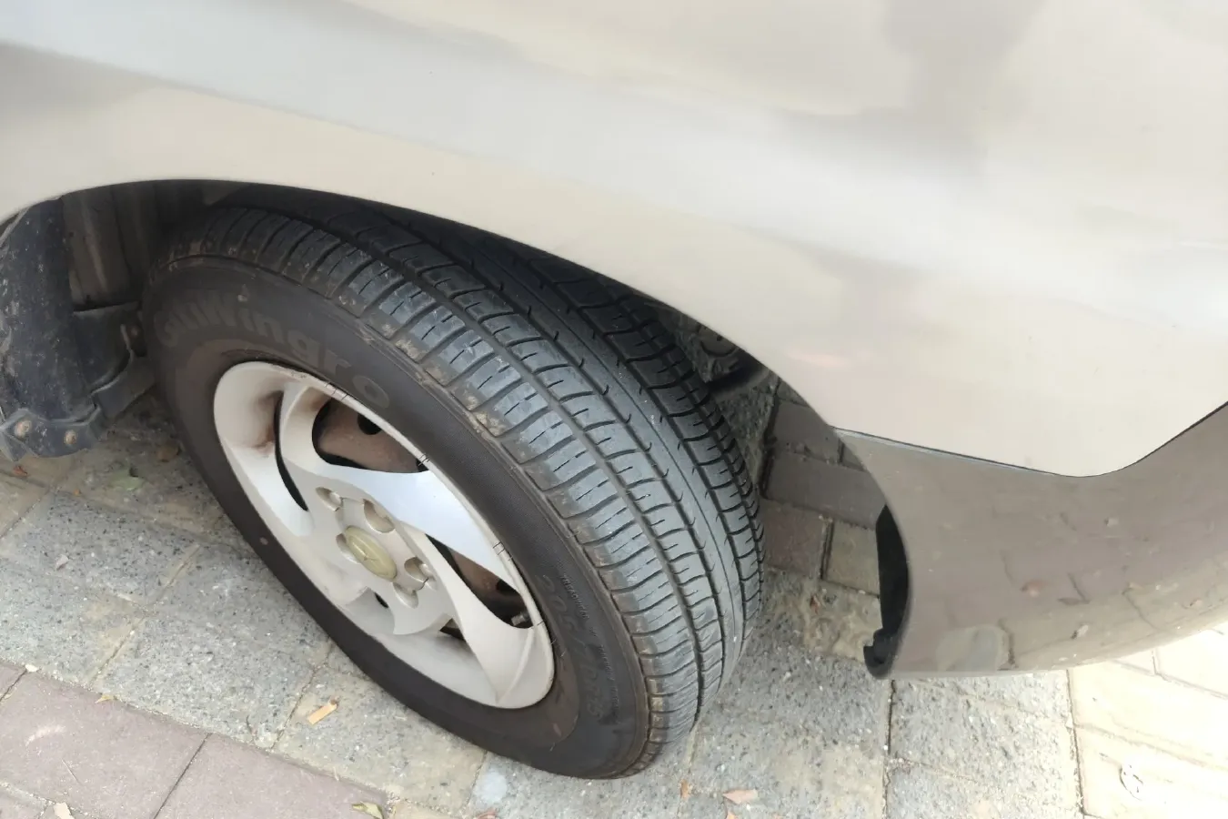 2011 JAC Refine 2.0L 136HP L4 5MT,autocango,china used car exporter,china ev exporter,chinese used car exporter,chinese used ev exporter