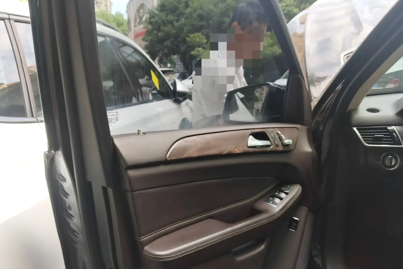 2014 Brabus S Class 3.0T 333HP V6 7AT,autocango,china used car exporter,china ev exporter,chinese used car exporter,chinese used ev exporter