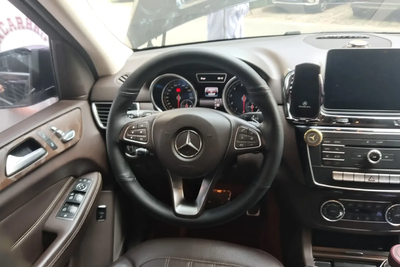 2014 Brabus S Class 3.0T 333HP V6 7AT,autocango,china used car exporter,china ev exporter,chinese used car exporter,chinese used ev exporter