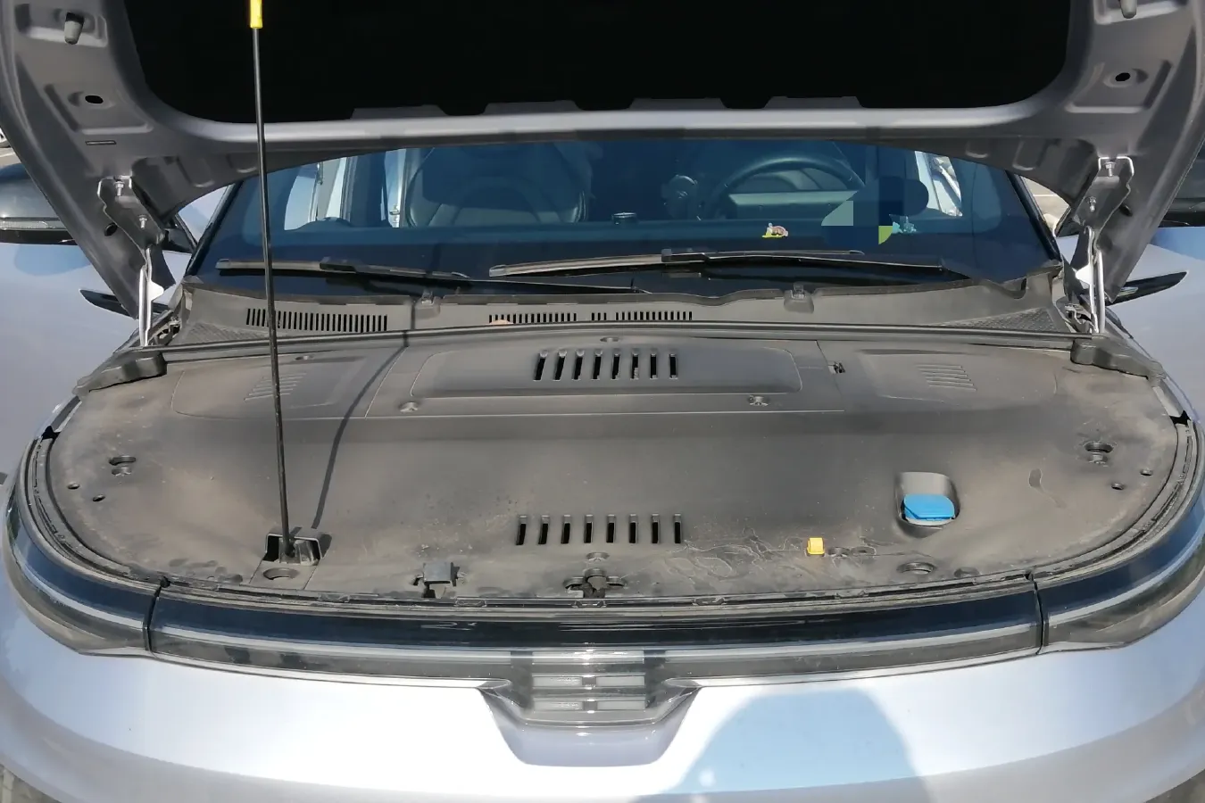 2021 Enovate ME5 Range Extended 98HP REEV 30.6KWH,autocango,china used car exporter,china ev exporter,chinese used car exporter,chinese used ev exporter