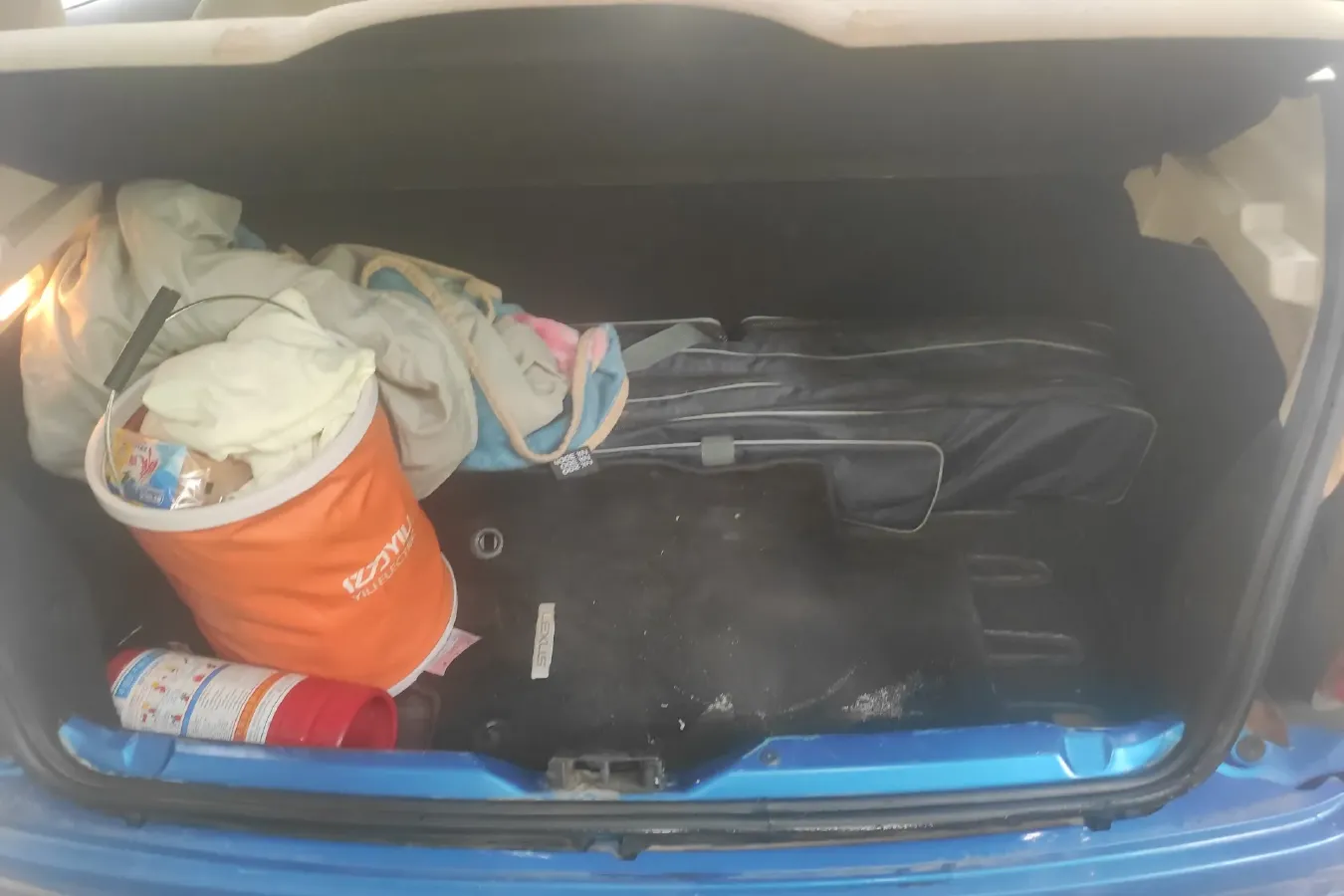 2009 Peugeot 207 1.4L 76HP L4 5MT,autocango,china used car exporter,china ev exporter,chinese used car exporter,chinese used ev exporter