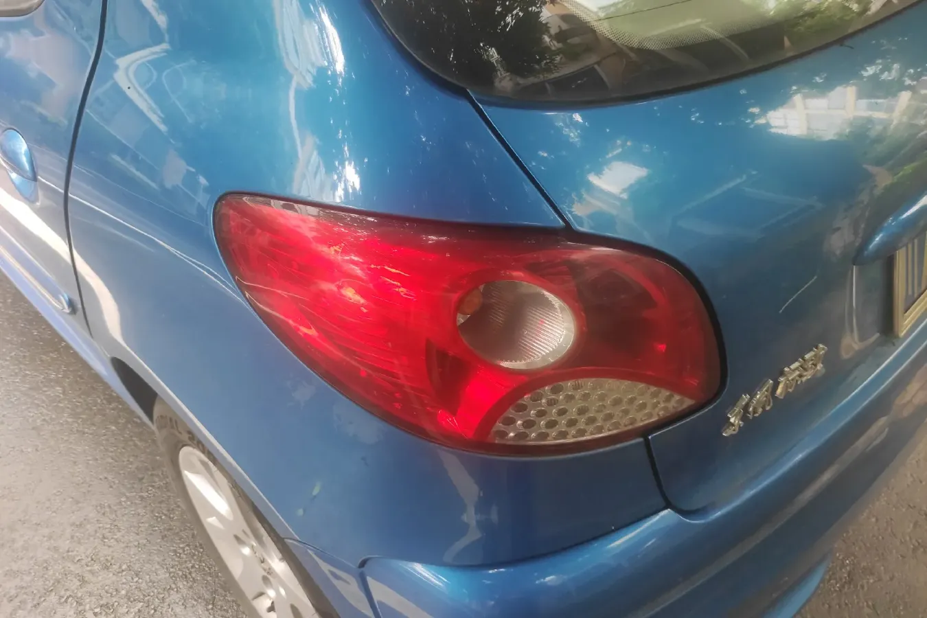 2009 Peugeot 207 1.4L 76HP L4 5MT,autocango,china used car exporter,china ev exporter,chinese used car exporter,chinese used ev exporter