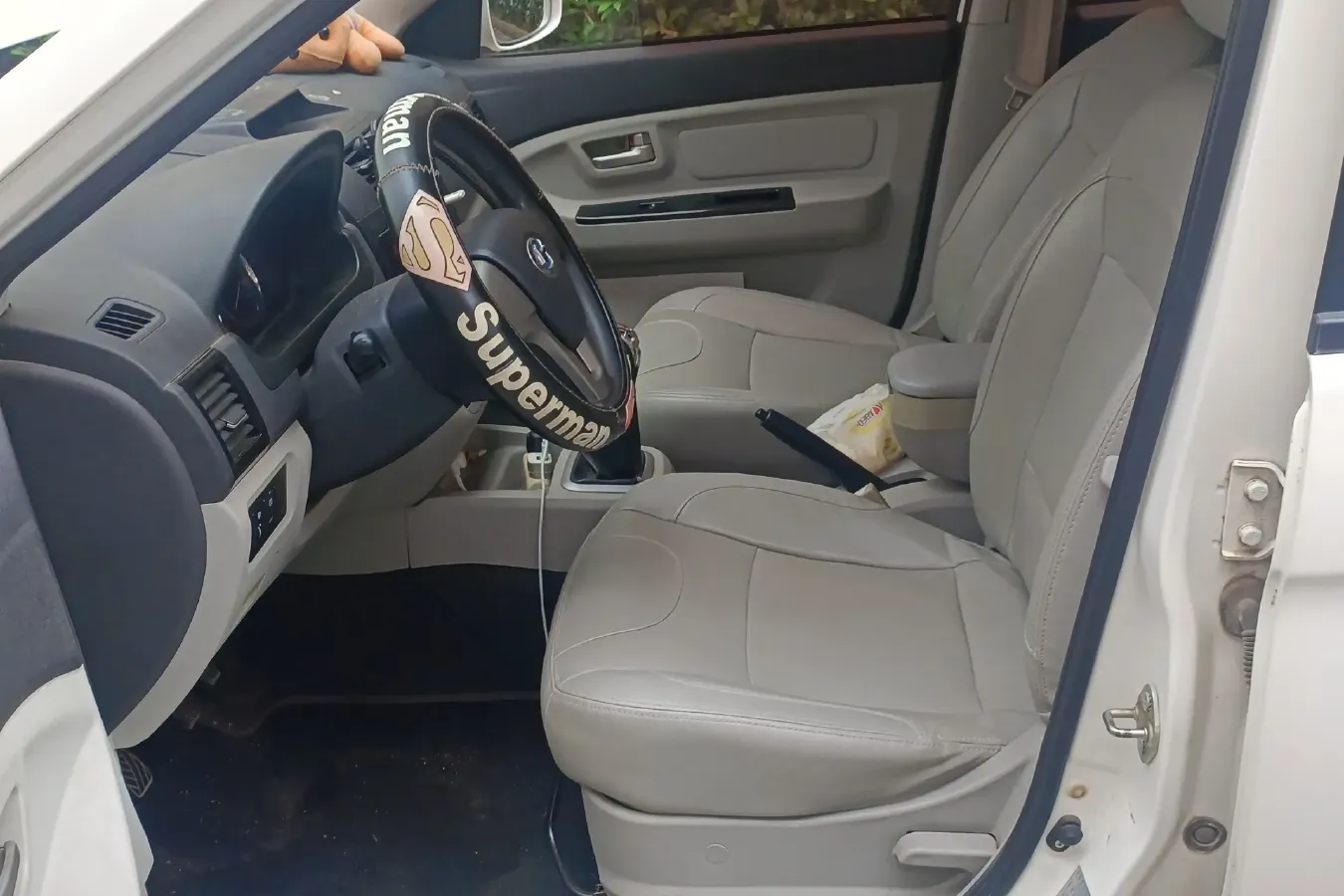 2015 BAIC ChangHe M50S 1.4L 99HP L4 5MT,autocango,china used car exporter,china ev exporter,chinese used car exporter,chinese used ev exporter