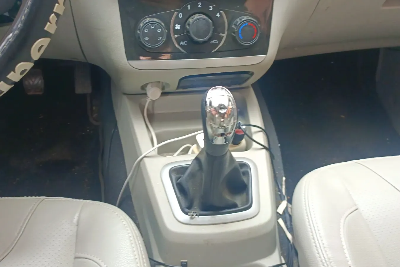 2015 BAIC ChangHe M50S 1.4L 99HP L4 5MT,autocango,china used car exporter,china ev exporter,chinese used car exporter,chinese used ev exporter