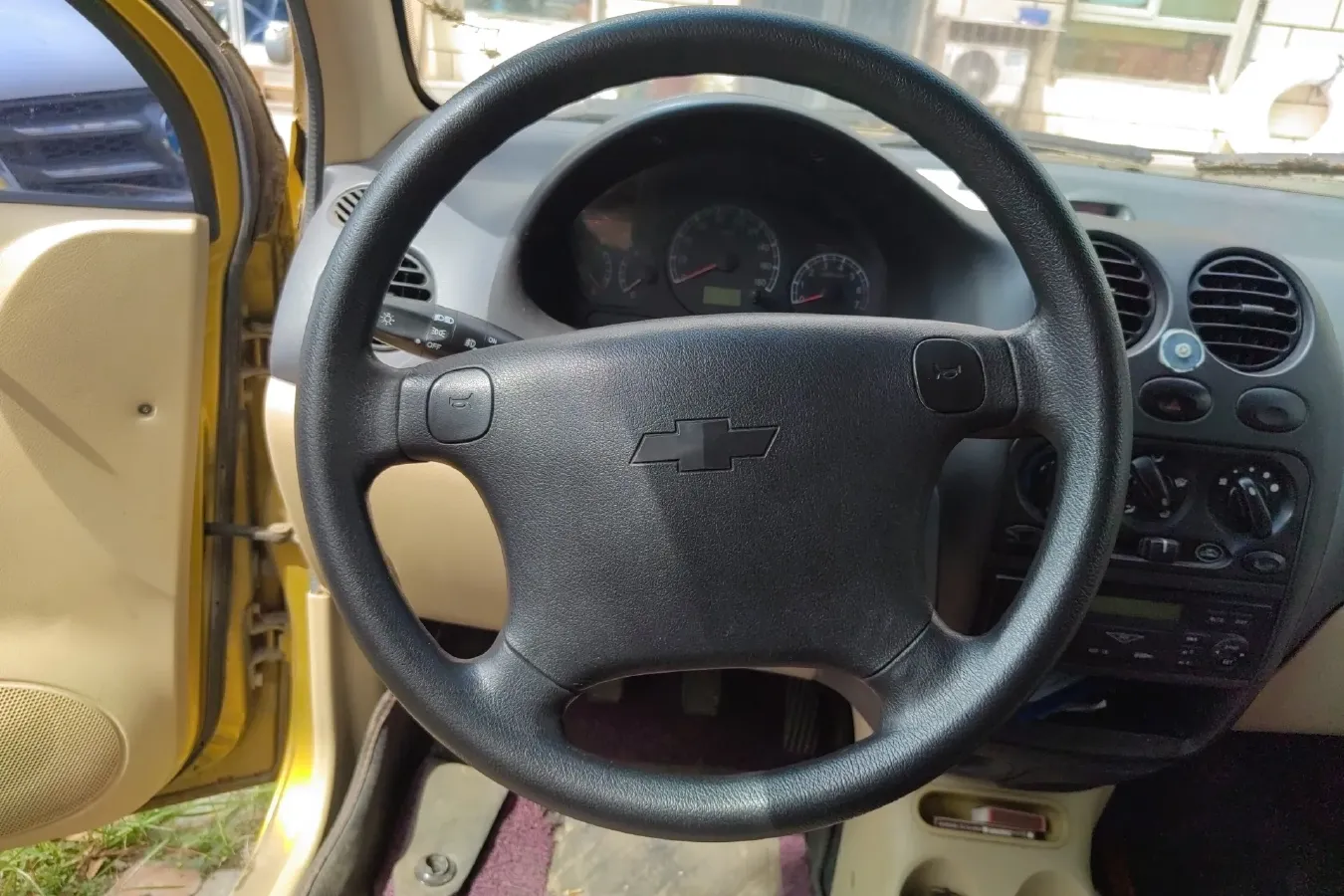 2010 BaoJun LeChi 1.0L 69HP L4 5MT,autocango,china used car exporter,china ev exporter,chinese used car exporter,chinese used ev exporter