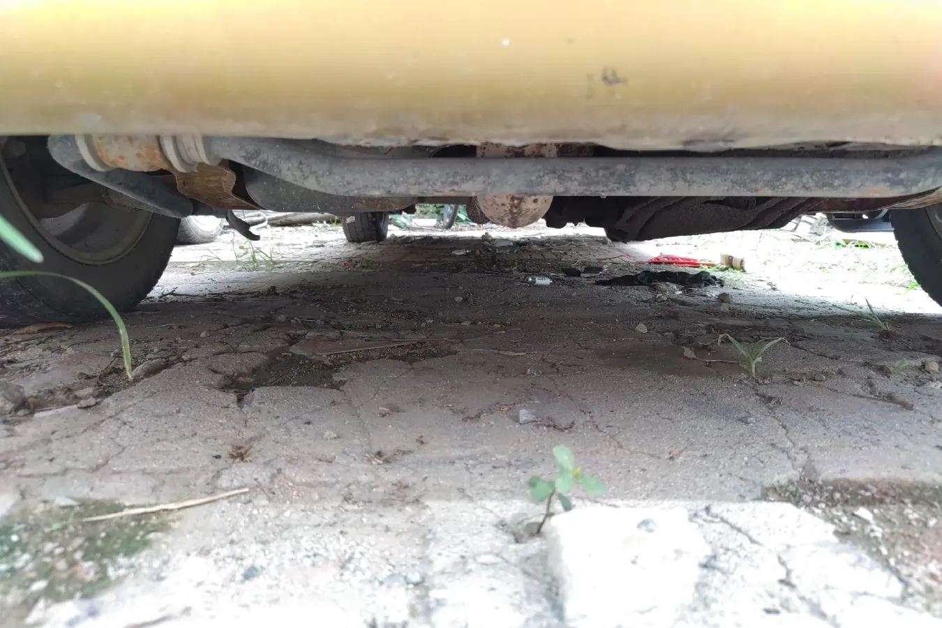 2010 BaoJun LeChi 1.0L 69HP L4 5MT,autocango,china used car exporter,china ev exporter,chinese used car exporter,chinese used ev exporter