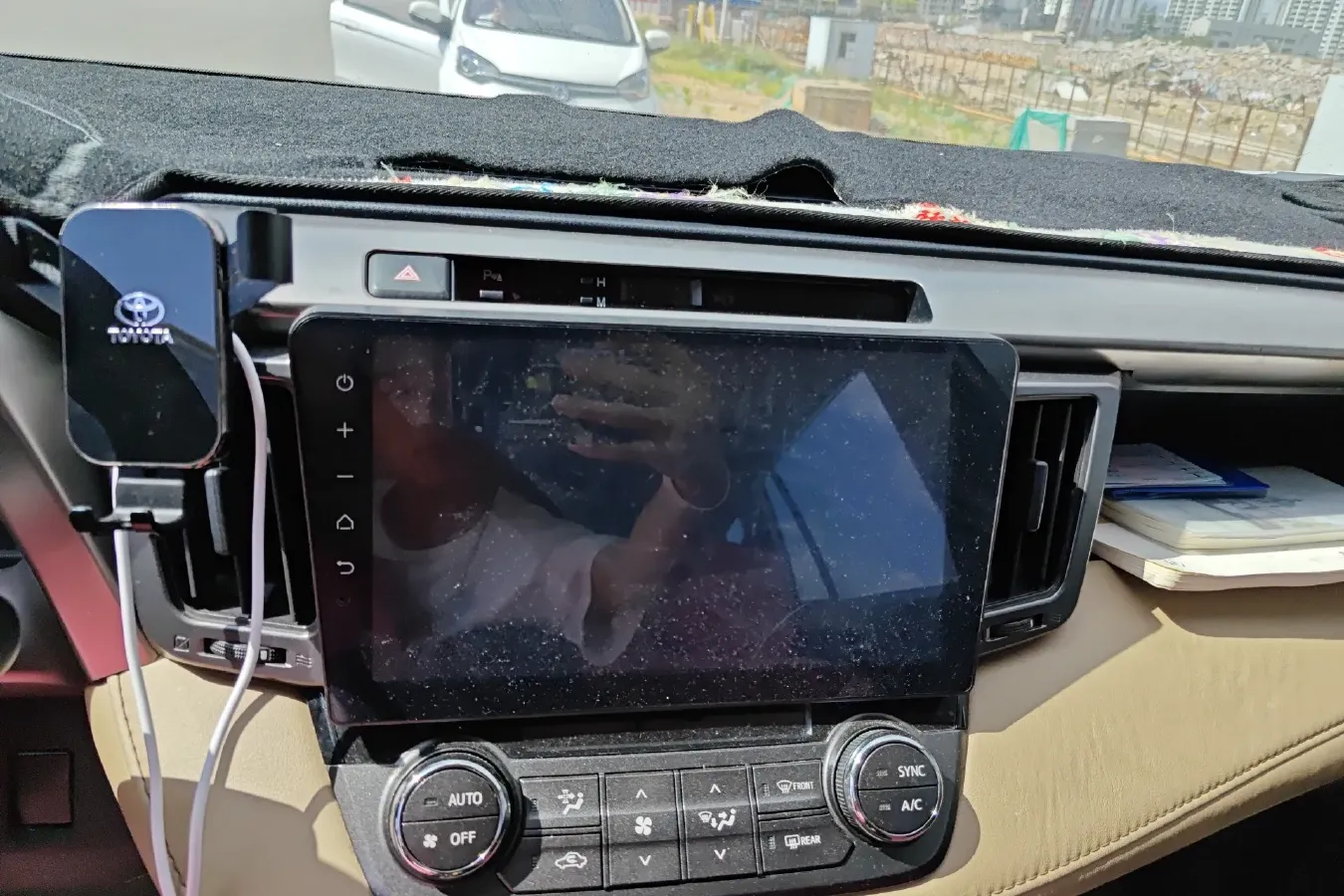 2015 Toyota RAV4 2.0L 147HP L4 CVT,autocango,china used car exporter,china ev exporter,chinese used car exporter,chinese used ev exporter