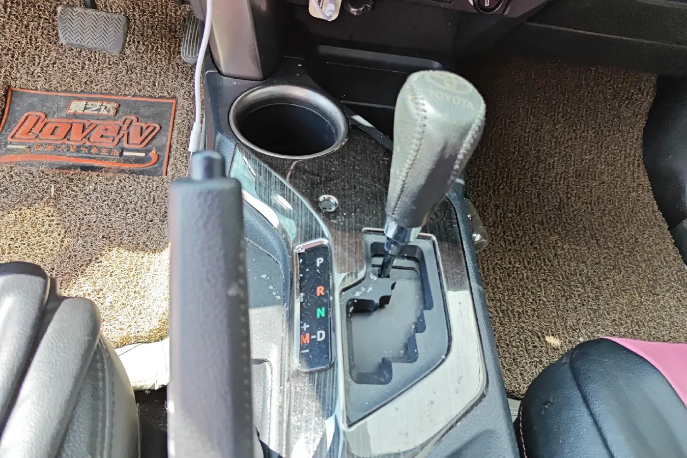 2015 Toyota RAV4 2.0L 147HP L4 CVT,autocango,china used car exporter,china ev exporter,chinese used car exporter,chinese used ev exporter