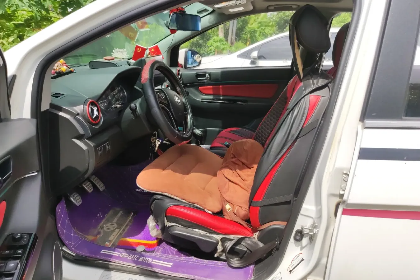 2015 BeiJing Auto Senova X25 1.5L 116HP L4 5MT,autocango,china used car exporter,china ev exporter,chinese used car exporter,chinese used ev exporter