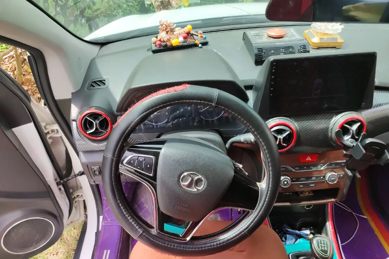 2015 BeiJing Auto Senova X25 1.5L 116HP L4 5MT,autocango,china used car exporter,china ev exporter,chinese used car exporter,chinese used ev exporter