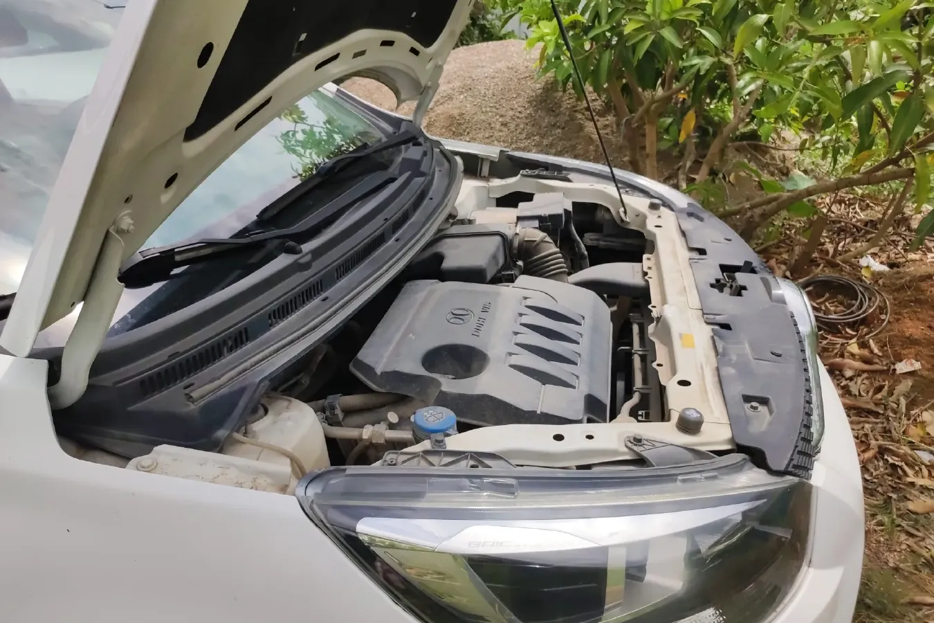 2015 BeiJing Auto Senova X25 1.5L 116HP L4 5MT,autocango,china used car exporter,china ev exporter,chinese used car exporter,chinese used ev exporter