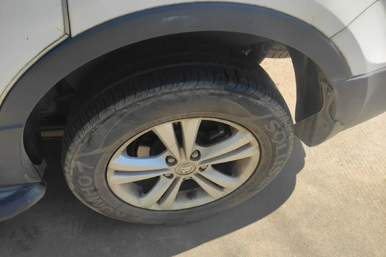 2014 BAIC Hyosow S3 1.5L 113HP L4 5MT,autocango,china used car exporter,china ev exporter,chinese used car exporter,chinese used ev exporter