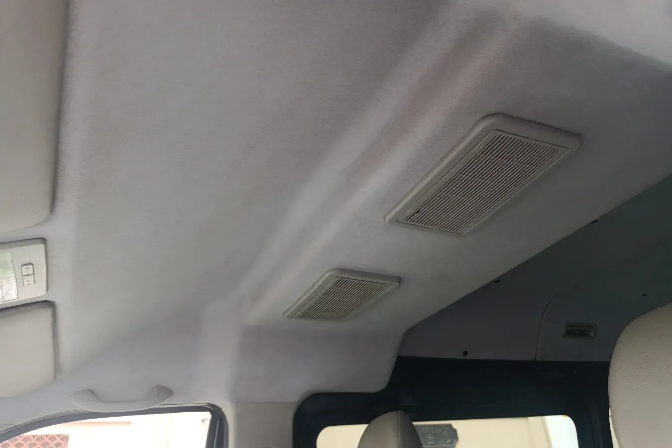 2018 KingLong KaiRuiHaoKe 2.2L 112HP L4 5MT,autocango,china used car exporter,china ev exporter,chinese used car exporter,chinese used ev exporter