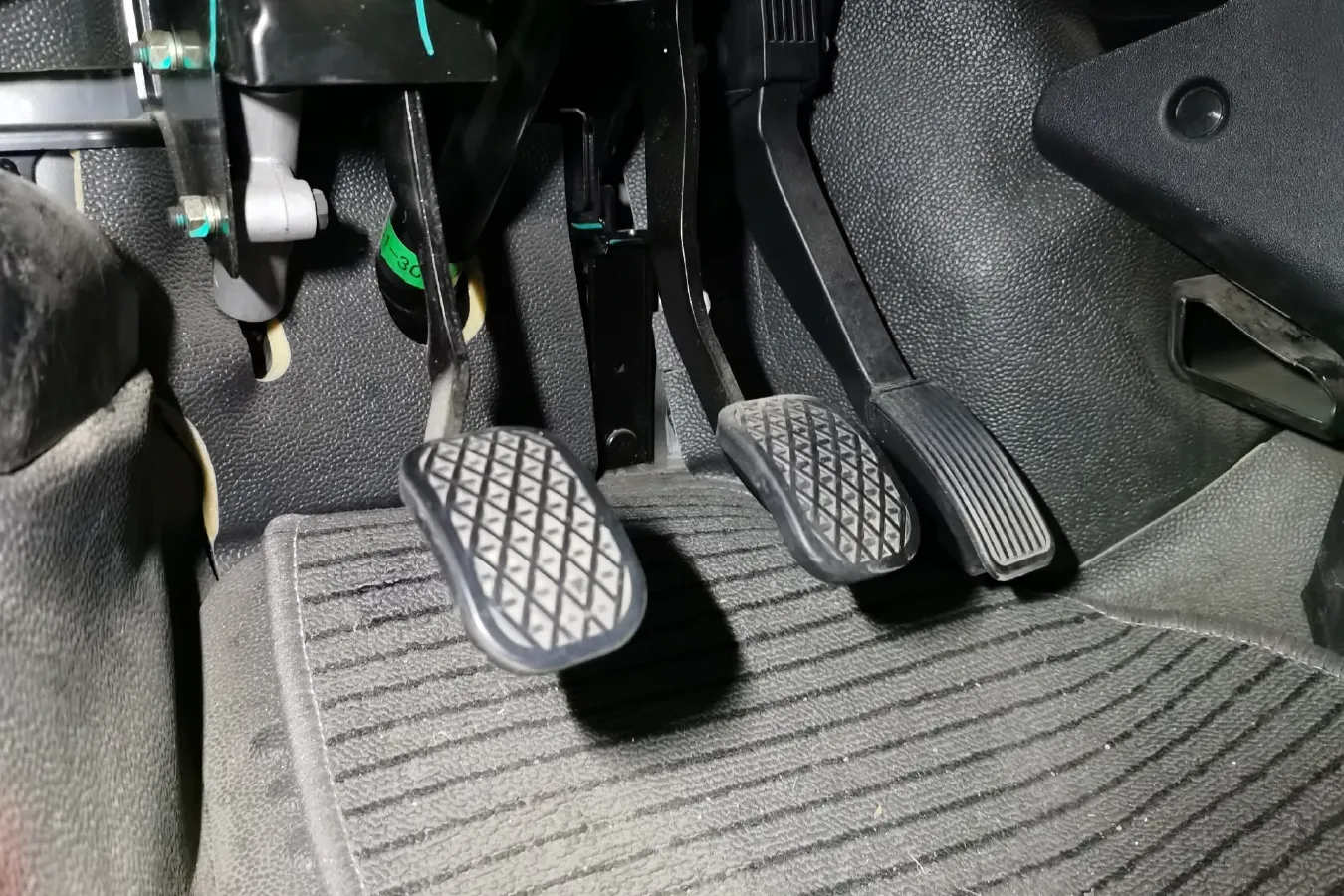 2019 JMC TeShun 2.8T 116HP L4 5MT,autocango,china used car exporter,china ev exporter,chinese used car exporter,chinese used ev exporter