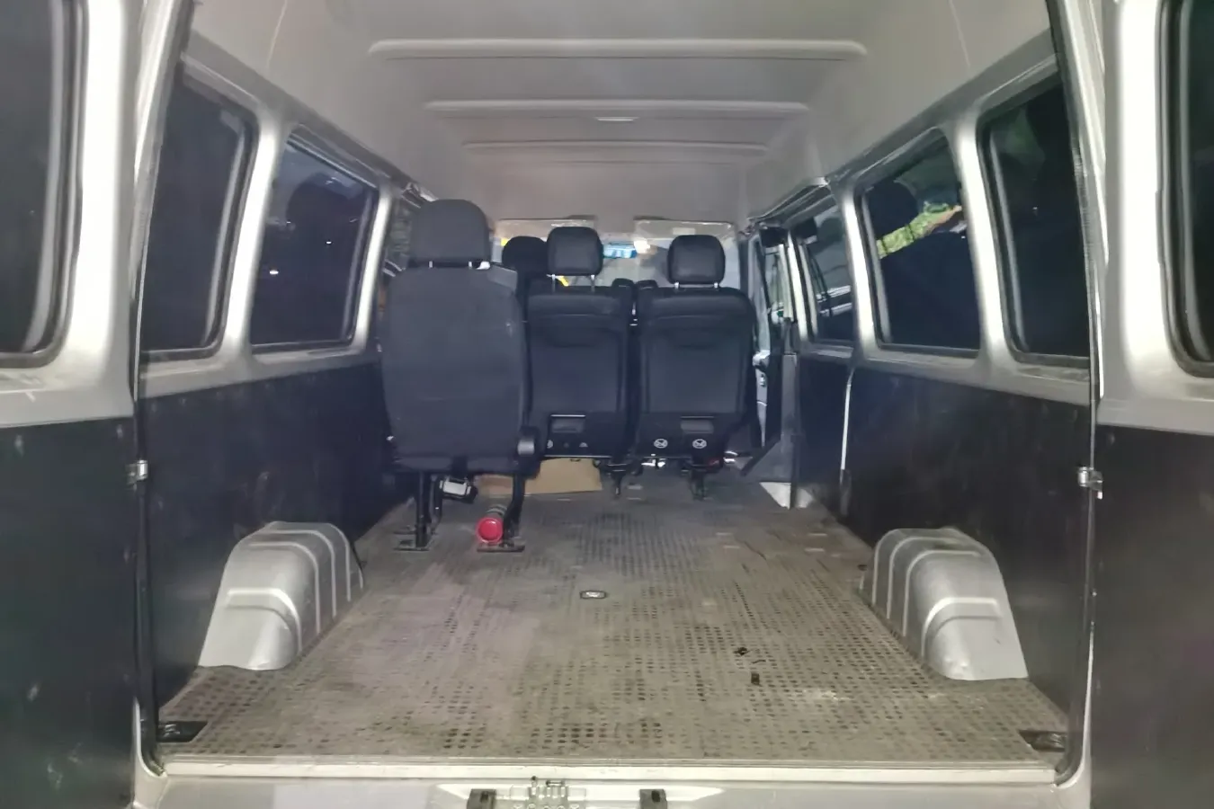 2019 JMC TeShun 2.8T 116HP L4 5MT,autocango,china used car exporter,china ev exporter,chinese used car exporter,chinese used ev exporter