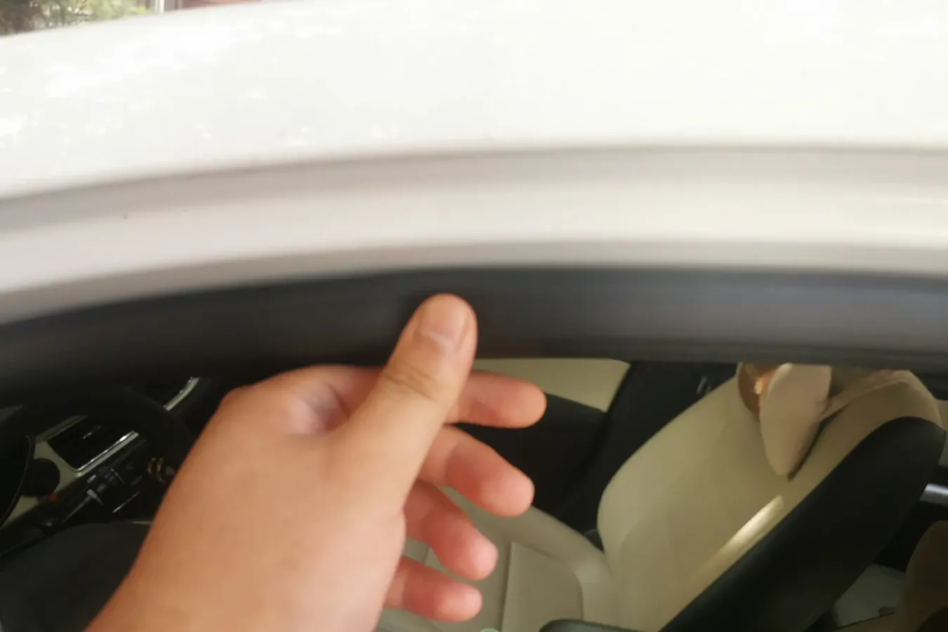 2015 ChangAn Alsvin V7 1.6L 124HP L4 5MT,autocango,china used car exporter,china ev exporter,chinese used car exporter,chinese used ev exporter