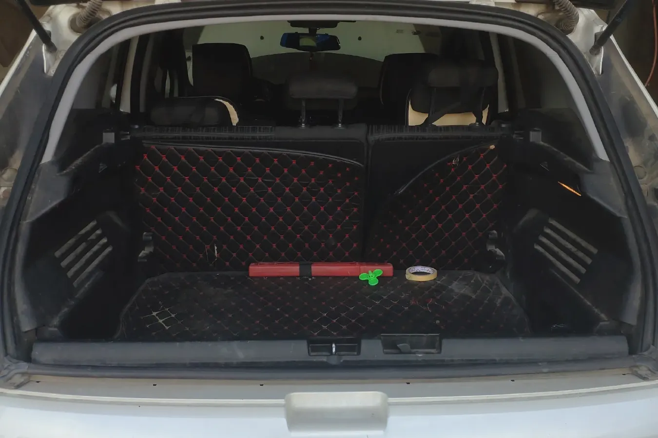 2016 Peugeot 3008 1.6T 167HP L4 6AT,autocango,china used car exporter,china ev exporter,chinese used car exporter,chinese used ev exporter