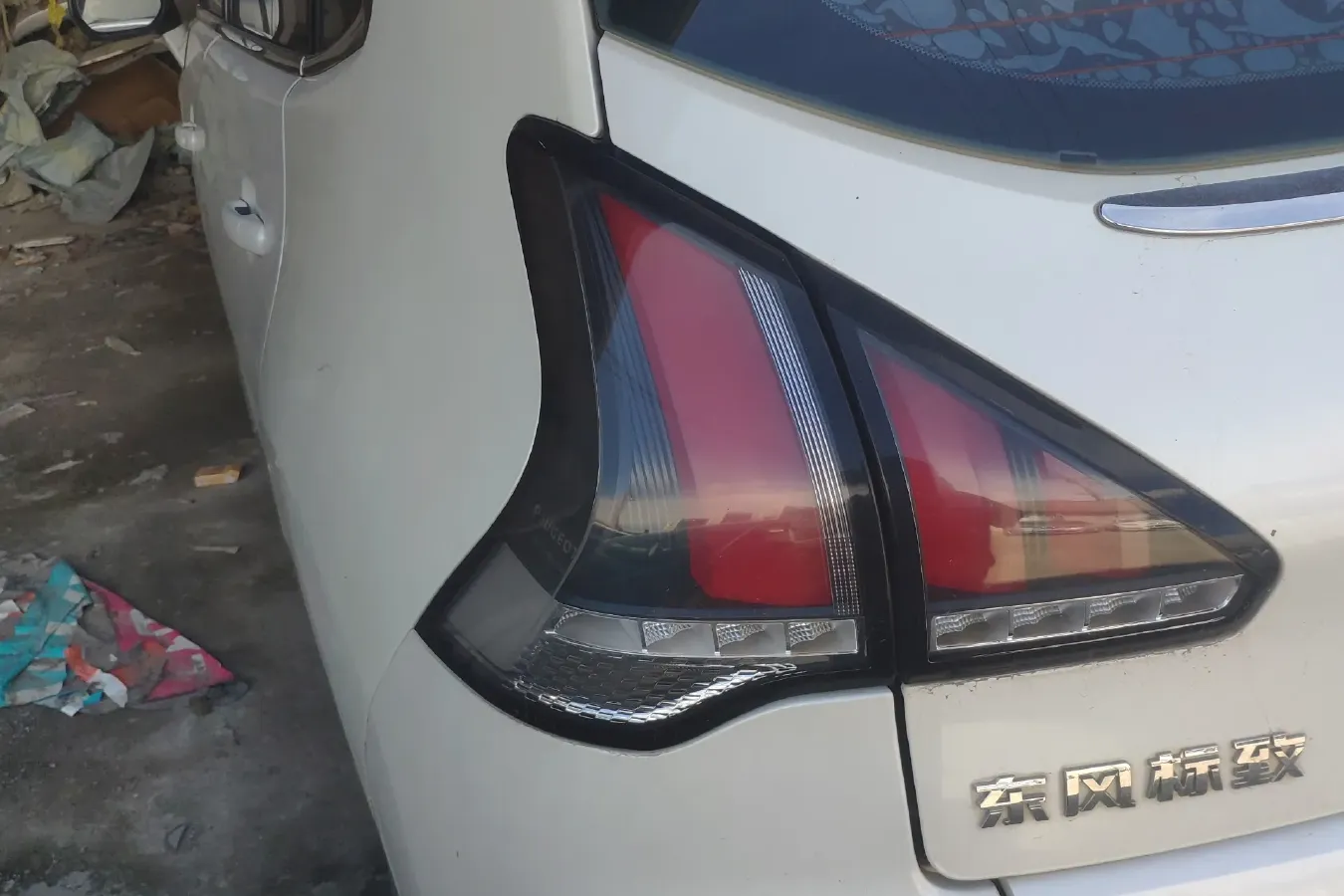 2016 Peugeot 3008 1.6T 167HP L4 6AT,autocango,china used car exporter,china ev exporter,chinese used car exporter,chinese used ev exporter