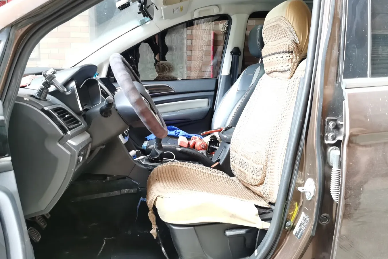 2015 BAIC Hyosow H3 1.5L 113HP L4 5MT,autocango,china used car exporter,china ev exporter,chinese used car exporter,chinese used ev exporter