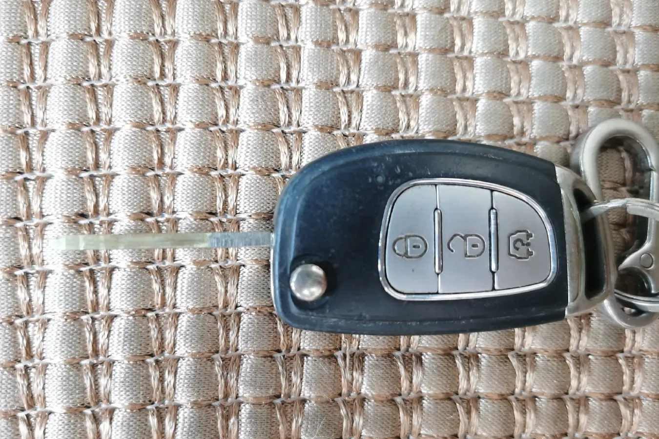 2015 BAIC Hyosow H3 1.5L 113HP L4 5MT,autocango,china used car exporter,china ev exporter,chinese used car exporter,chinese used ev exporter