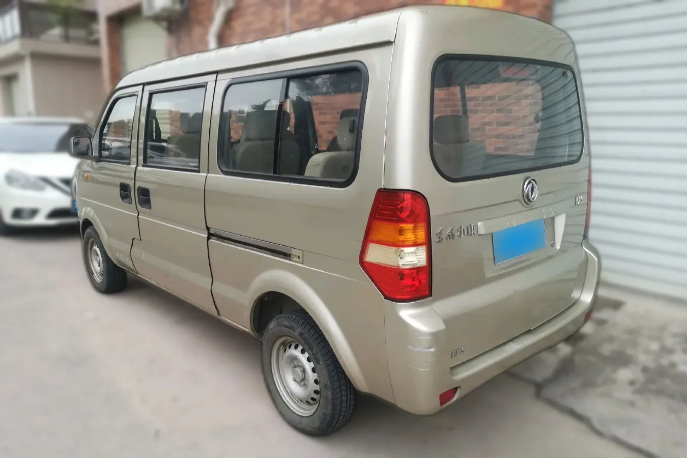 2012 DongFeng DFSK V29 1.2L 87HP L4 5MT,autocango,china used car exporter,china ev exporter,chinese used car exporter,chinese used ev exporter
