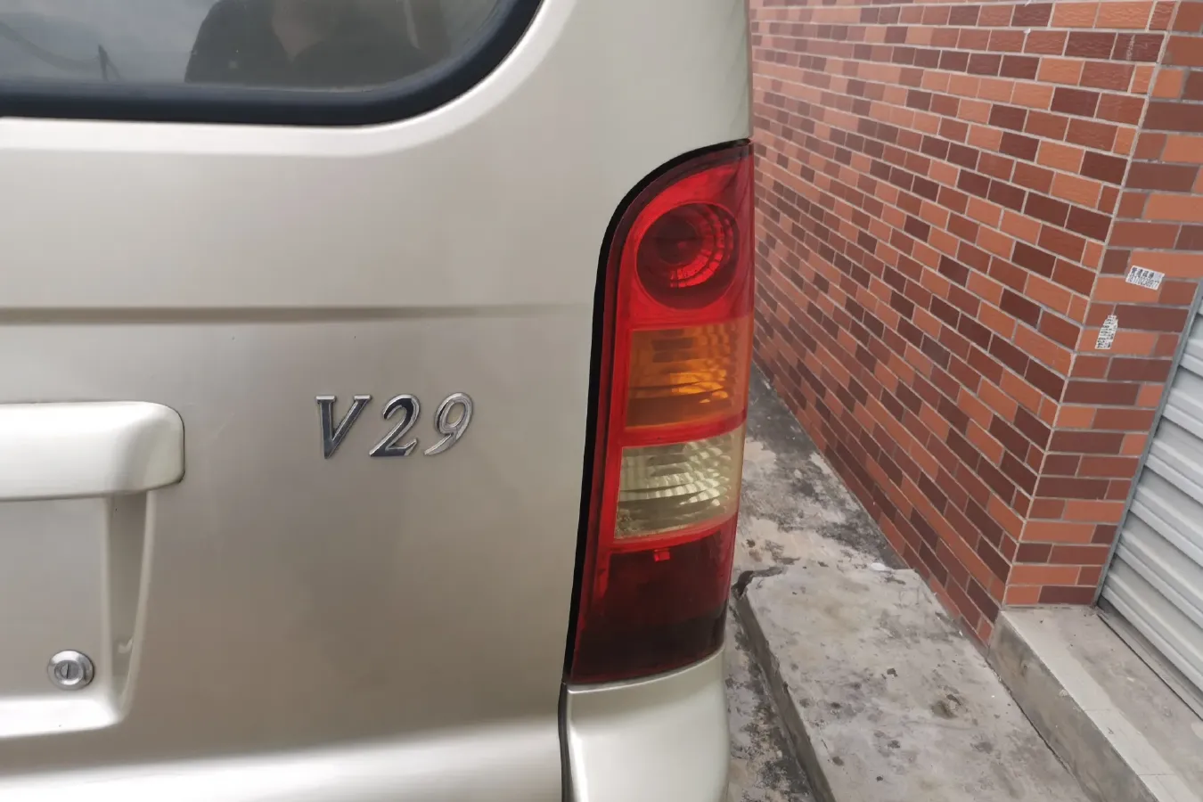 2012 DongFeng DFSK V29 1.2L 87HP L4 5MT,autocango,china used car exporter,china ev exporter,chinese used car exporter,chinese used ev exporter