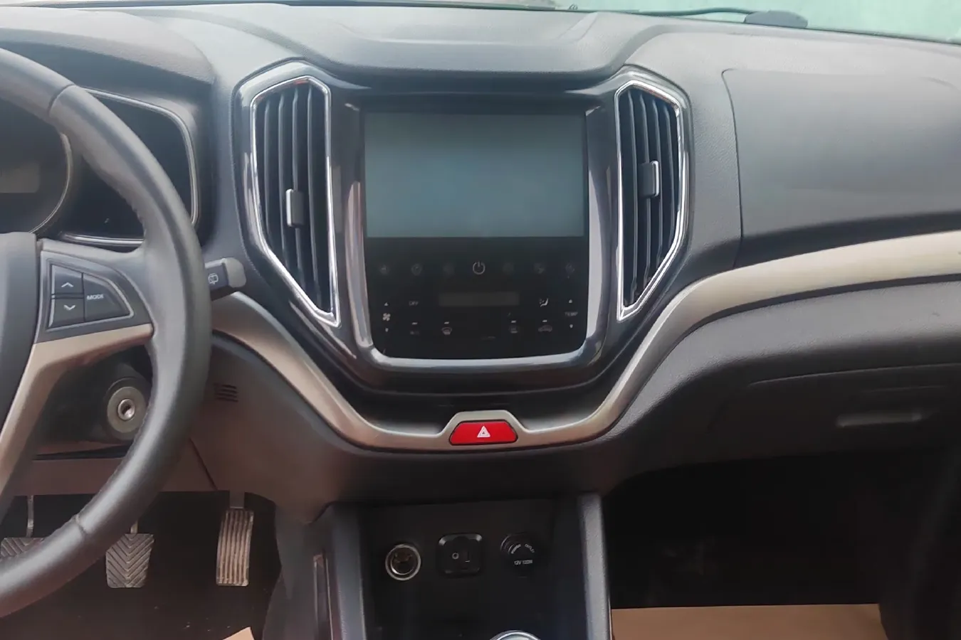 2016 ChangAn Oshan CX70 1.6L 117HP L4 5MT,autocango,china used car exporter,china ev exporter,chinese used car exporter,chinese used ev exporter