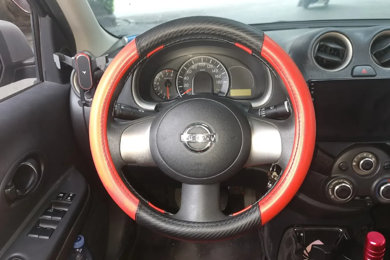 2010 Nissan March 1.5L 107HP L4 5MT,autocango,china used car exporter,china ev exporter,chinese used car exporter,chinese used ev exporter