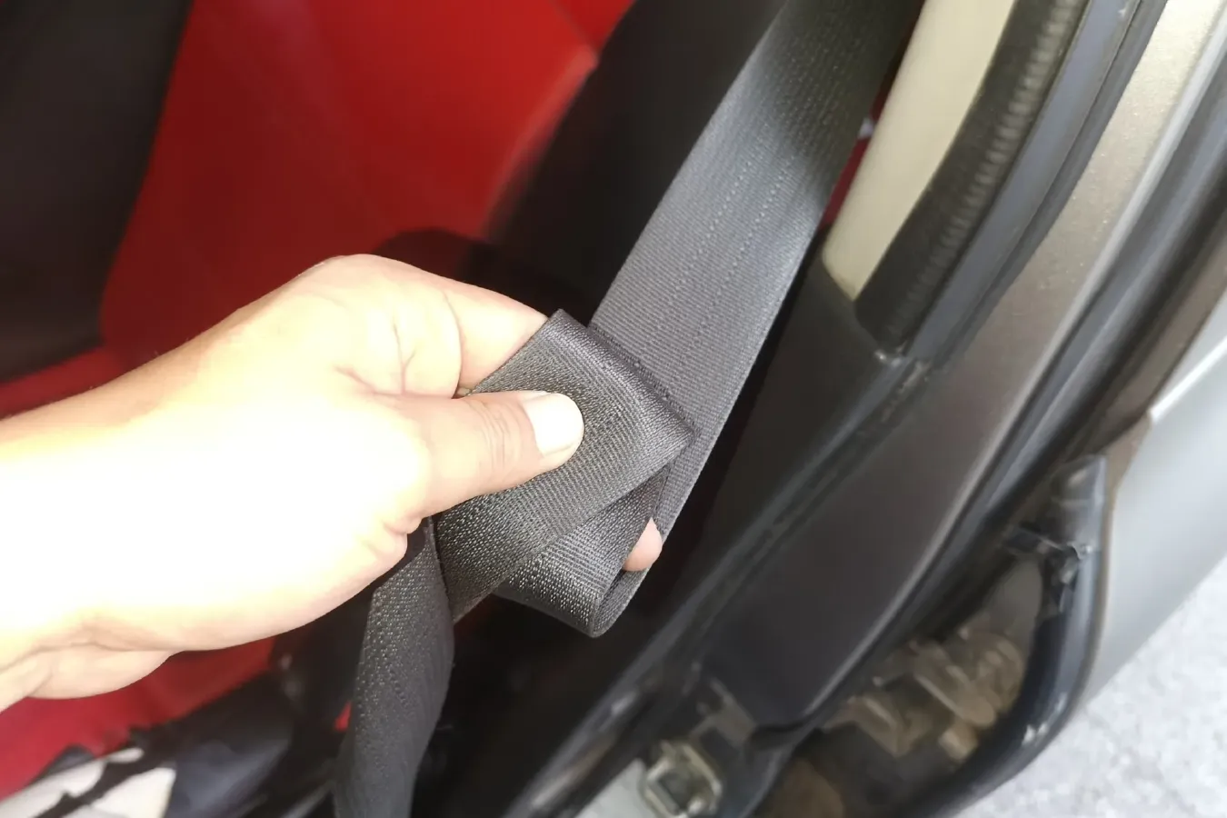 2010 Nissan March 1.5L 107HP L4 5MT,autocango,china used car exporter,china ev exporter,chinese used car exporter,chinese used ev exporter